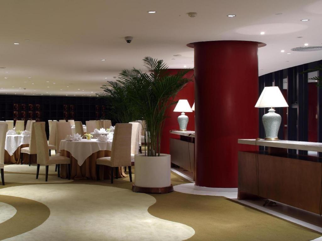 The Lakeview Hotel Beijing Exterior photo