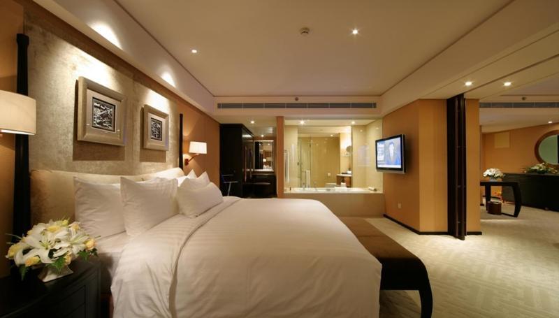 The Lakeview Hotel Beijing Exterior photo