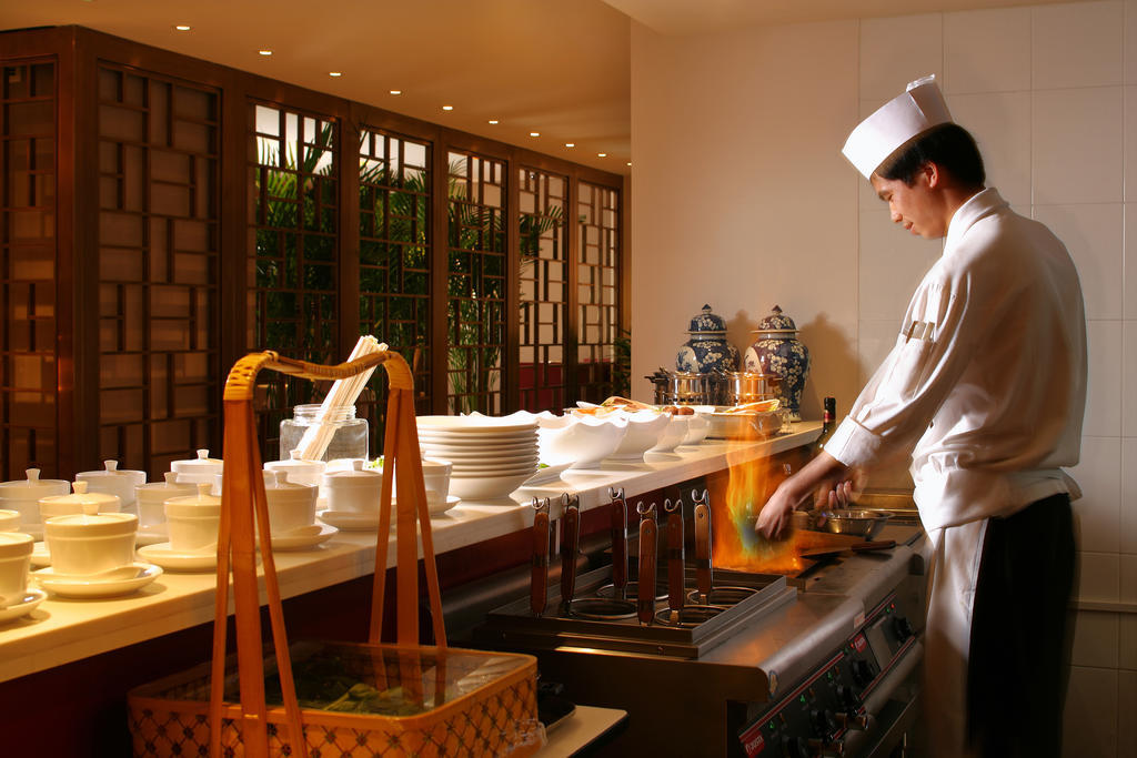The Lakeview Hotel Beijing Exterior photo