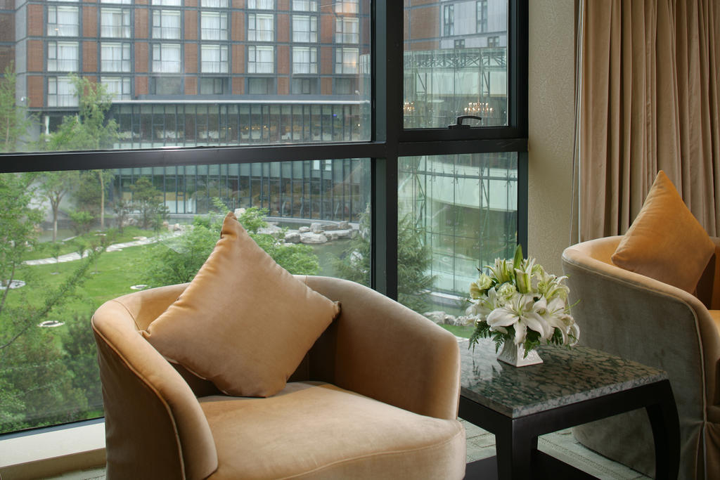 The Lakeview Hotel Beijing Exterior photo